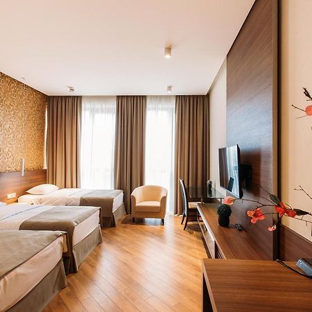 Hotel Parma Tbiliszi Kültér fotó