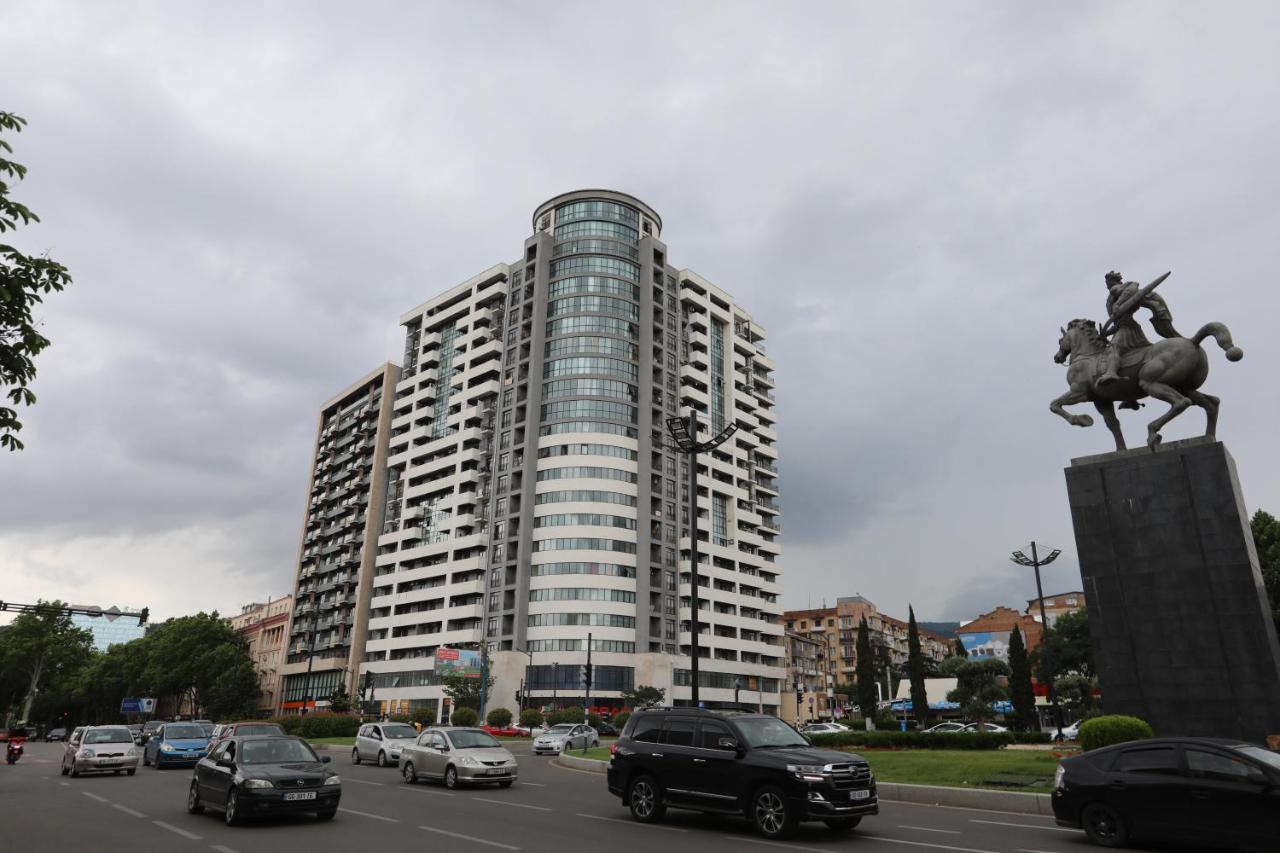 Hotel Parma Tbiliszi Kültér fotó