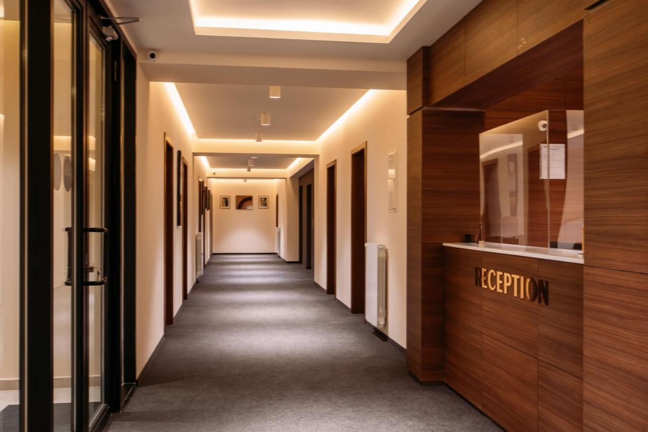 Hotel Parma Tbiliszi Kültér fotó