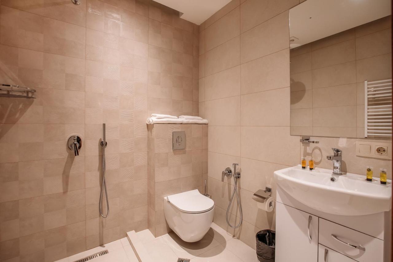 Hotel Parma Tbiliszi Kültér fotó