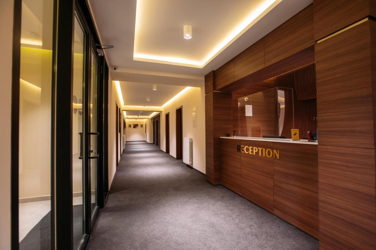 Hotel Parma Tbiliszi Kültér fotó